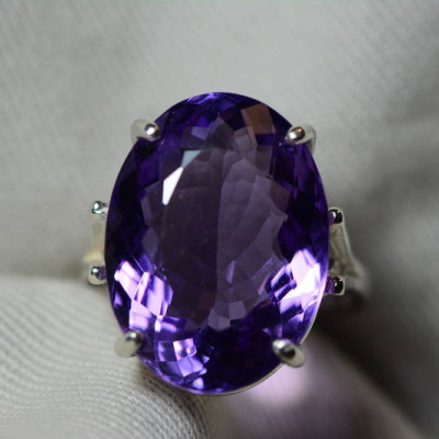Amethyst Ring, Certified 15.72 Carat Amethyst Ring Appraised At 775.00 Sterling Silver Size 7, February Birthstone, Purple, Oval Cut