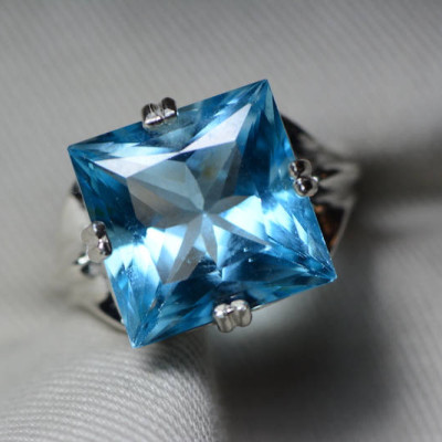 Blue Topaz Ring, Princess Cut Topaz Solitaire Ring, 15.21 Carat Certified At 925.00 Sterling Silver, Size 7, Swiss Blue, December Birthstone