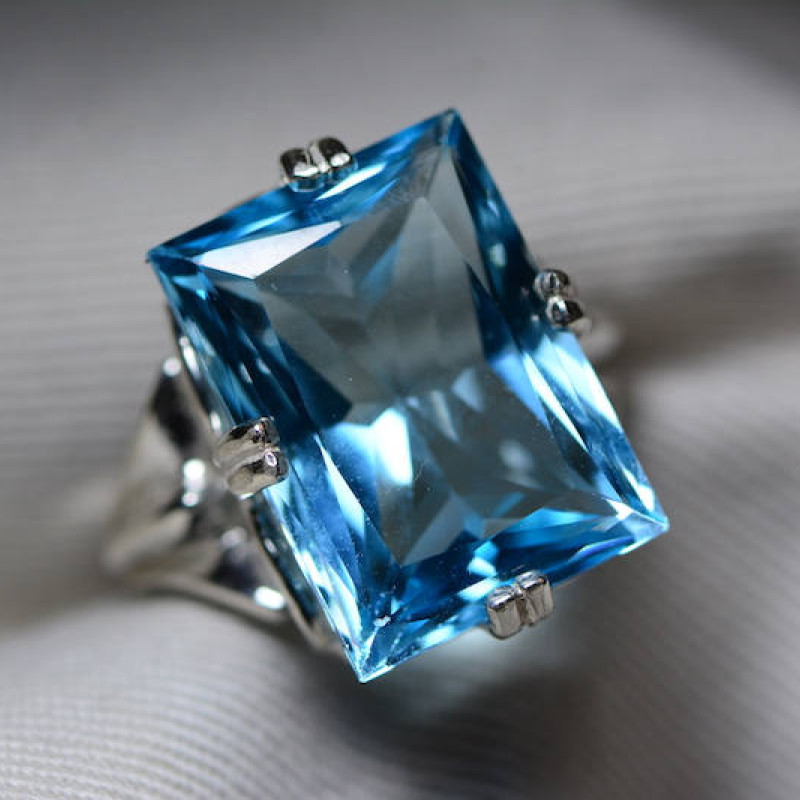 Details about   925 Sterling Silver Ring Natural Blue Topaz Solitaire Size 4 5 6 7 8 9 10 11 
