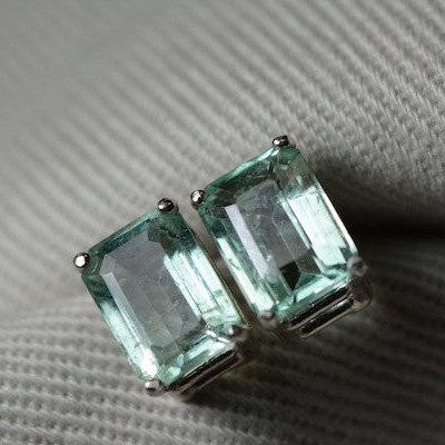 Classic 1.81 Carat Colombian Emerald Stud Earrings Appraised at 1,200.00