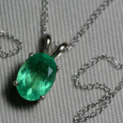 Emerald Necklace, 18K White Gold Colombian Emerald Pendant 1.74 Carat, Certified Emerald, Natural Emerald, 18" Gold Chain, Oval Cut