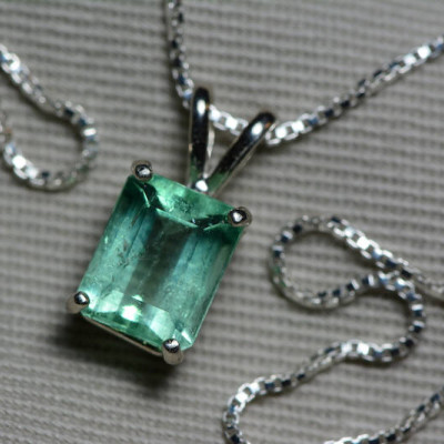 Emerald Necklace, Colombian Emerald Pendant 1.68 Carat Appraised at 1,350.00 Sterling Silver, Real Emerald Cut Jewellery, Natural, Genuine