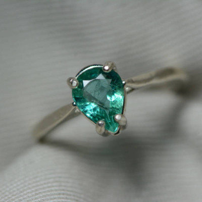 Emerald Ring, Real Emerald Solitaire Ring 0.99 Carats Appraised At 297.00, Sterling Silver Genuine Emerald Jewellery, Size 7, Pear Cut