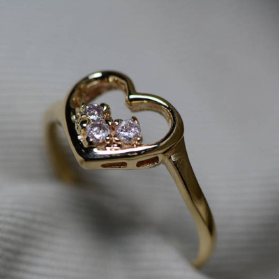 Genuine Pink Diamond Ring 18K Gold, 3 Stone Diamond Heart Ring , Real Genuine Natural Diamonds In Yellow Gold