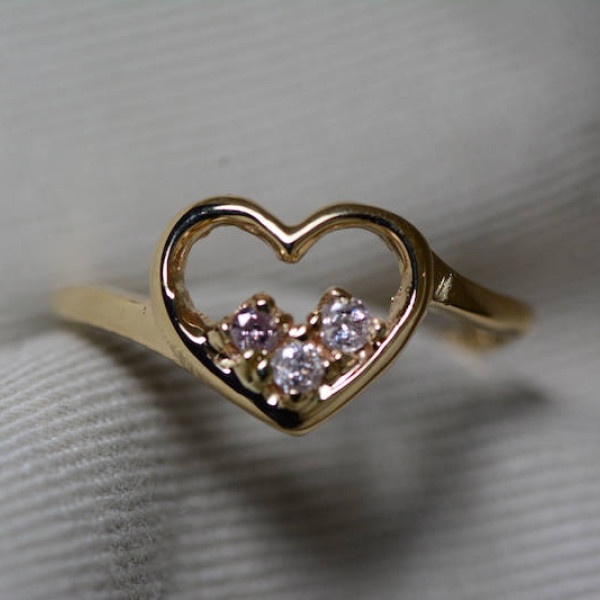 Genuine Pink Diamond Ring 18K Gold, 3 Stone Diamond Heart Ring , Real Genuine Natural Diamonds In Yellow Gold