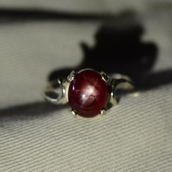 Star Ruby Ring, Genuine 4.00 Carat Ruby Cabochon Solitaire Ring Appraised at 1,000.00, July Birthstone, Sterling Silver, Natural