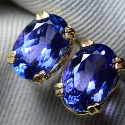 Tanzanite Earrings, 18K Gold 7.83 Carats Appraised At 3500.00, Natural Tanzanite Jewelry, Yellow Gold, Oval Cut