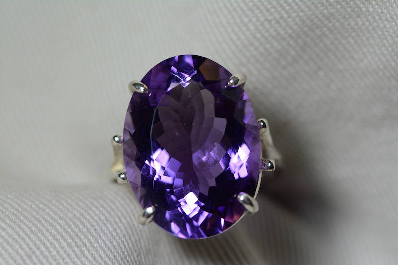 amethyst-ring-certified-14-00-carat-amethyst-ring-appraised-at-700-00