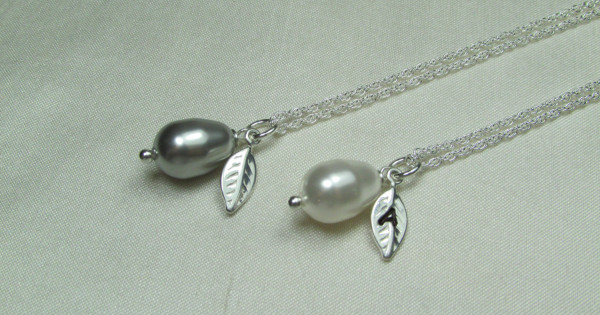 Bridesmaid Jewelry Set Of 3 Bridesmaid Gift Silver Leaf Initial