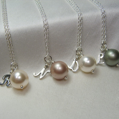 Bridesmaid Jewelry Set of 4 Personalized Bridesmaids Gifts Initial Necklace Pearl Necklace Bridesmaid Necklace Pearl Wedding Jewelry