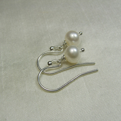 Bridesmaid Jewelry Set of 7 Freshwater Pearl Earrings Bridesmaid Earrings Pearl Drop Earrings Bridesmaid Gift Real Pearl Wedding Jewelry