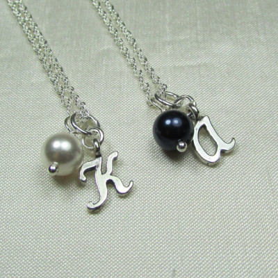 Bridesmaid Necklace Set of 3 Initial Necklace Pearl Bridesmaid Jewelry Bridesmaid Gift Personalized Pearl Necklace Wedding Jewelry