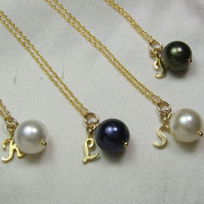 Gold Bridesmaid Jewelry Set of 5 Personalized Bridesmaid Gift Pearl Bridesmaid Necklace Gold Initial Necklace Gold Blue Wedding Jewelry
