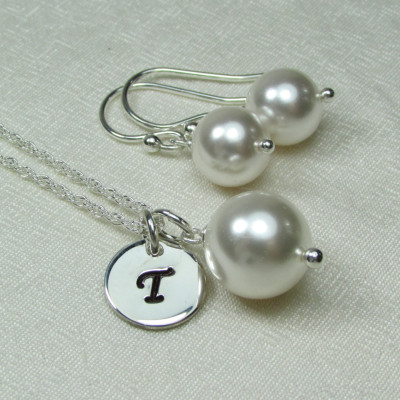 Pearl Bridesmaid Jewelry Set Personalized Bridesmaids Gifts Pearl Initial Necklace Bridesmaid Necklace Earrings Pearl Bridal Jewelry Set