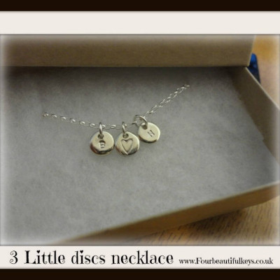 3 Little discs necklace