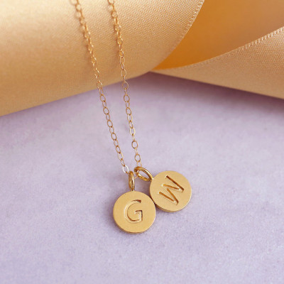 Disc Necklace | Funny Card for Mom | 18k Initial Necklace | Mommy Jewelry Gift | Dainty Thin Chain | Letter Necklaces | Funny Love Card|G