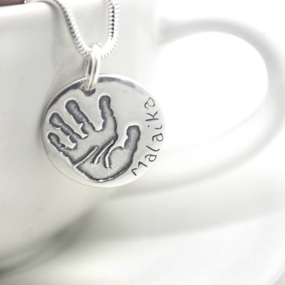 Hand Print Necklace, Hand Print Jewellery, Hand Print Keepsake, Baby Hand Necklace, Circle Handprint Necklace, Gift for New Mum