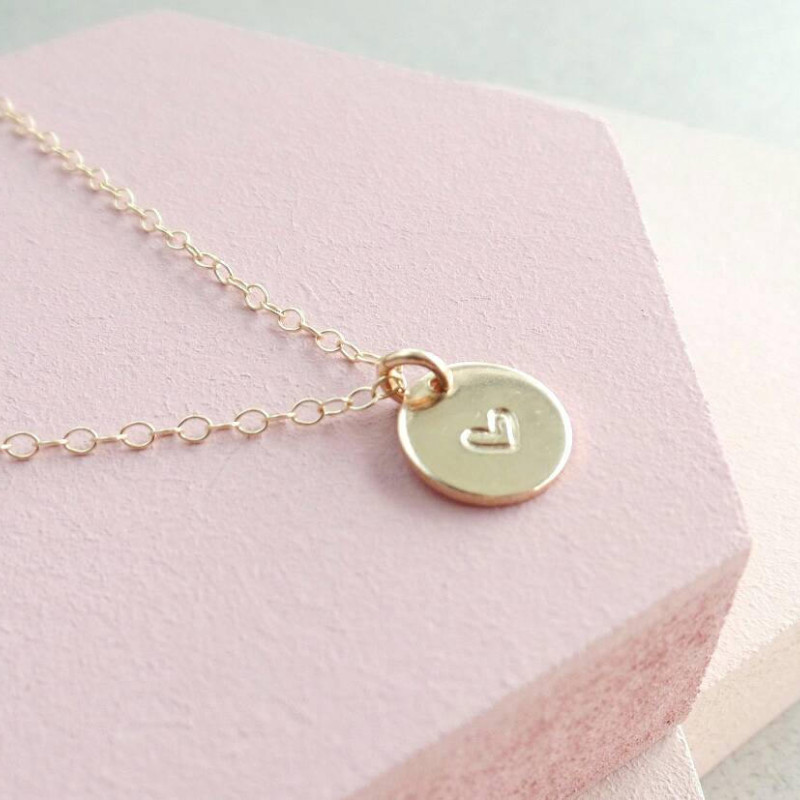 To My Girlfriend Border Heart Necklace – Always In My Heart