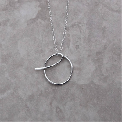 Letter O Necklace, O initial Necklace, Sterling Silver O, Silver Monogram Necklace, Name Necklace, Alphabet Pendant, Gifts for Her