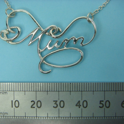 Mum pendant. Flourished handwritten word/name pendant in sterling silver.