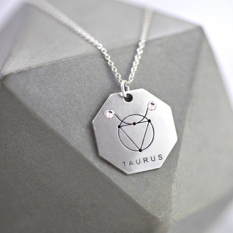 Taurus Star Sign Necklace Zodiac Constellation Emerald  Birthstone Free Gift BOX