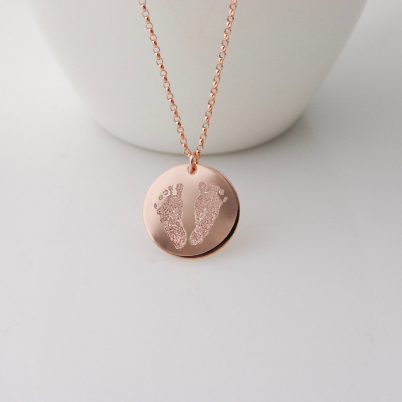 personalized footprint necklace