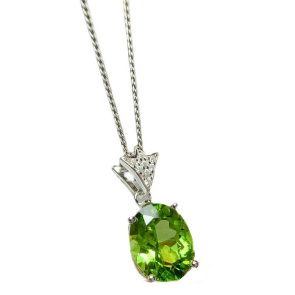 Sparkling Green 1.27 Carat Tourmaline Pendant on 18" Necklace