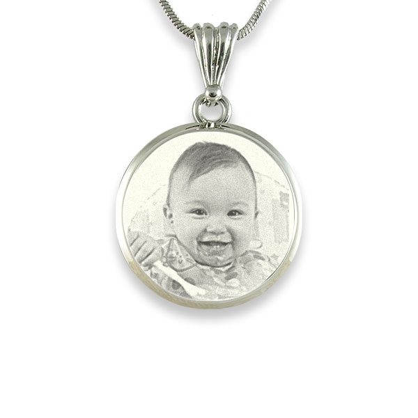 925 Sterling Silver Photo In Circle Pendant Necklace - All Birthstone™