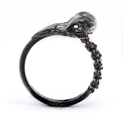Carmilla - Skull Ring - All Birthstone™