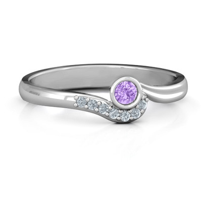 Low Wave Ring with Accents - All Birthstone™