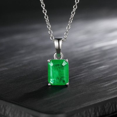 Emerald Necklace, Colombian Emerald Pendant 1.72 Carat Appraised at 1,375.00 Sterling Silver, Real Emerald Cut Jewellery, Natural, Genuine Emerald Necklace, Colombian Emerald Pendant 1.72 Carat Appraised at 1,375.00 Sterling Silver, Real Emerald Cut Jewellery, Natural, Genuine