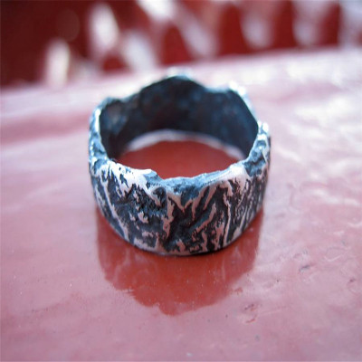 Rocky Outcrop Ring - All Birthstone™