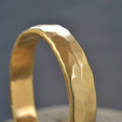 18ct  Gold Handmade Hammered Wedding Ring - All Birthstone™
