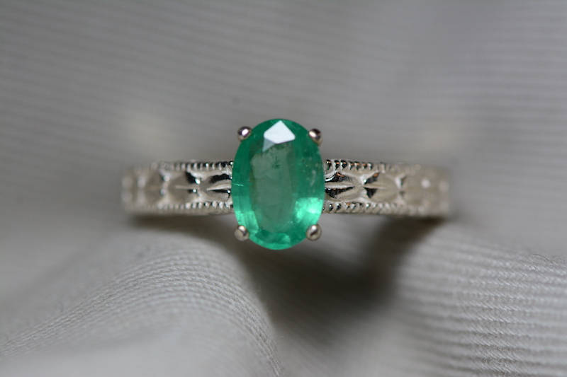 Emerald Ring, Real Emerald Solitaire Ring 0.88 Carats Appraised At 264.00, Sterling Silver Genuine Emerald Jewellery, Size 7, Oval Cut
