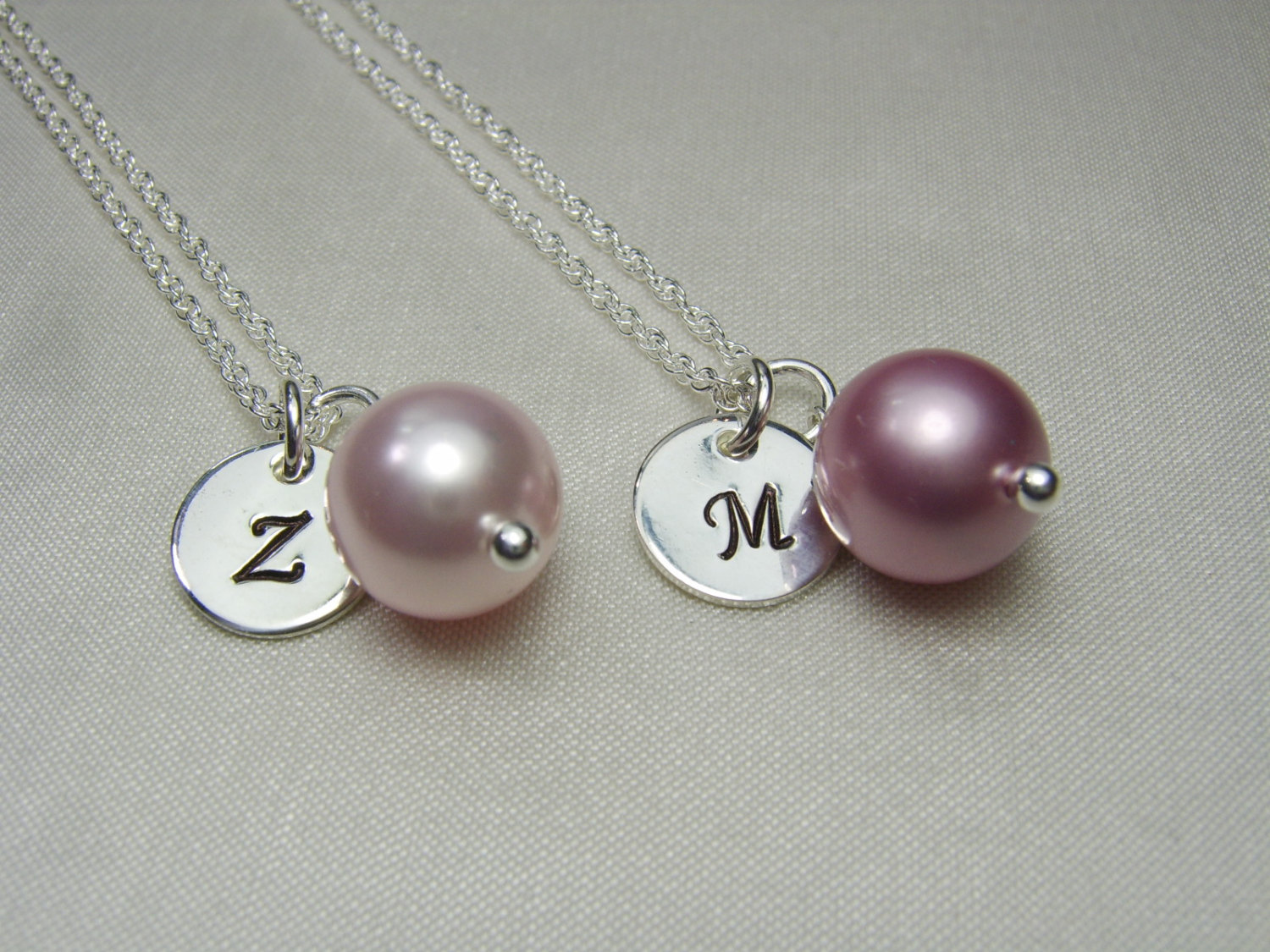 Personalized Bridesmaid Jewelry Set of 4 Monogram Necklace Bridesmaids Gifts Initial Necklace Pearl Bridesmaid Necklace Bridal Party Gifts