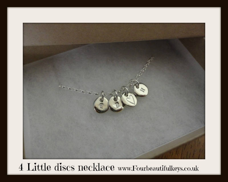 4 Little Discs Necklace