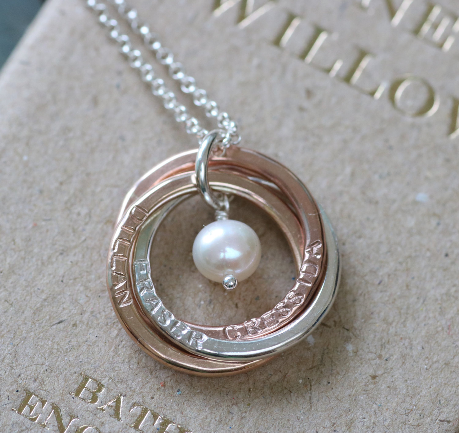 Childrens name necklace with birthstone, gift for wife, mom gift, necklace with kids names and birthstone - Lilia