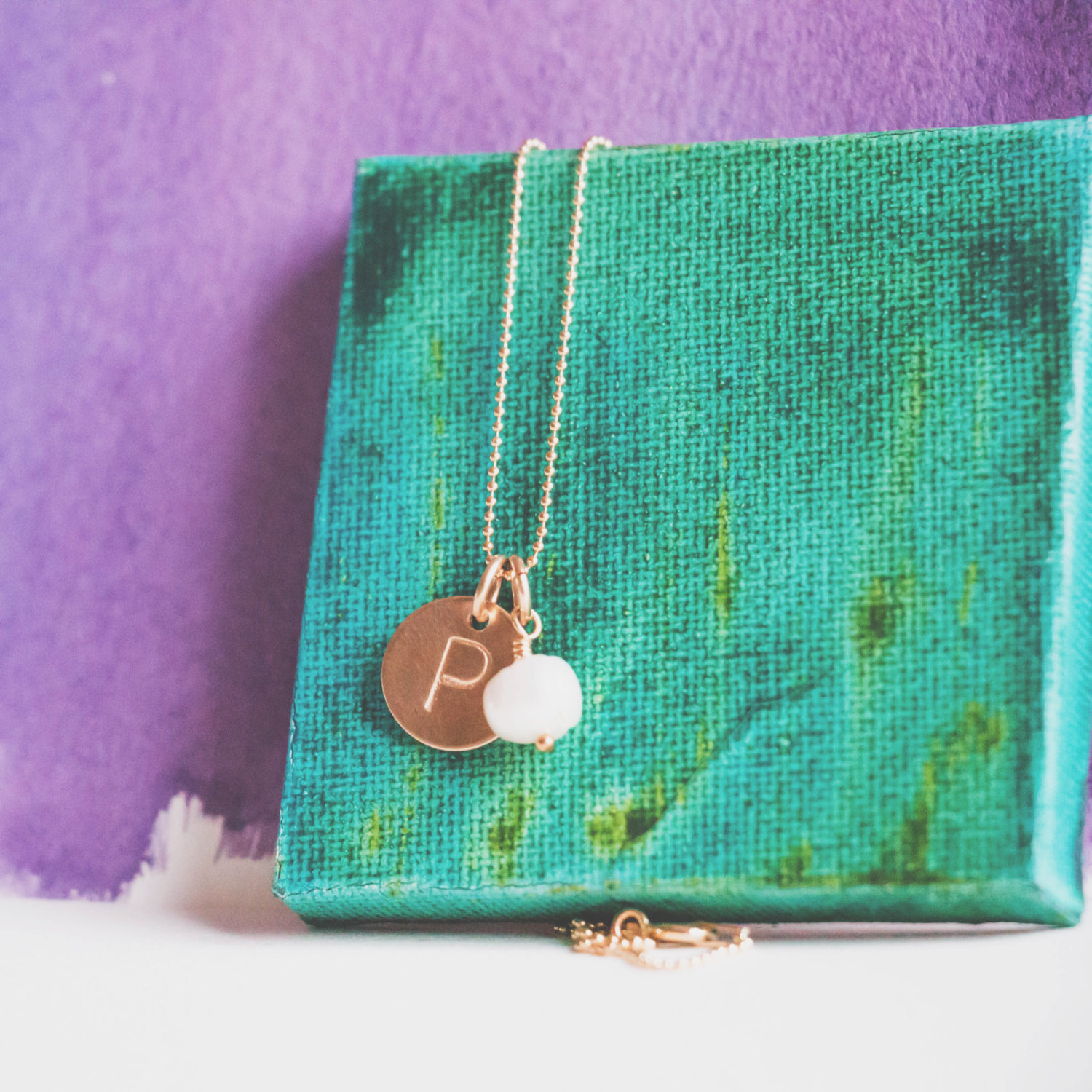 Personalized Simple Initial Necklace + A Freshwater Potato Pearl : A Perfect Gift for Moms + Bridesmaids  {Hand Stamped 18k Gold Fill}