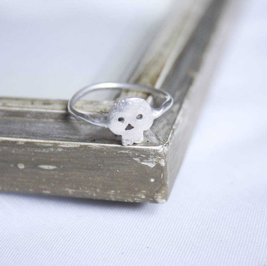 Skull Ring - All Birthstone&trade;